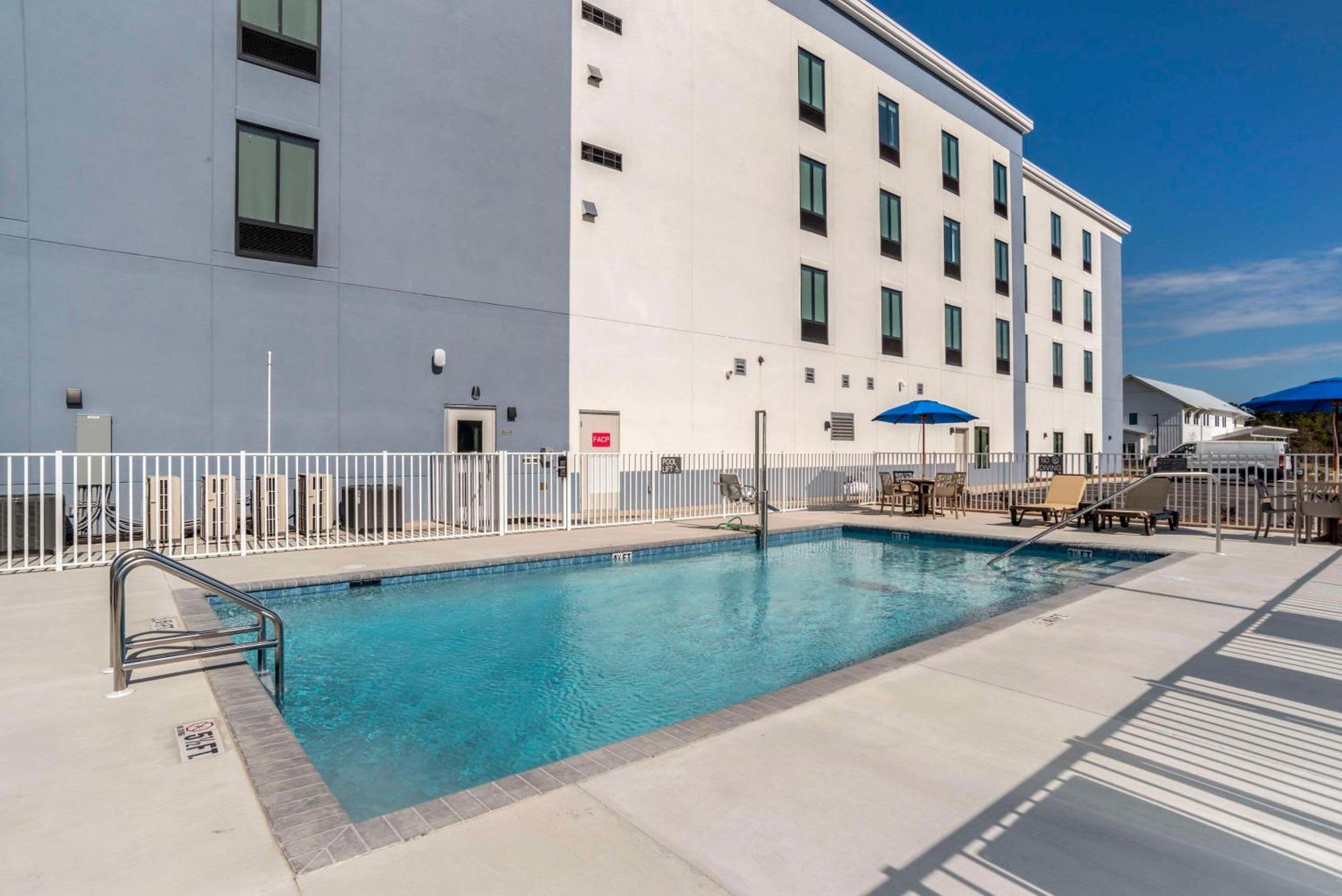 Comfort Inn & Suites Panama City Beach - Pier Park Area Εξωτερικό φωτογραφία